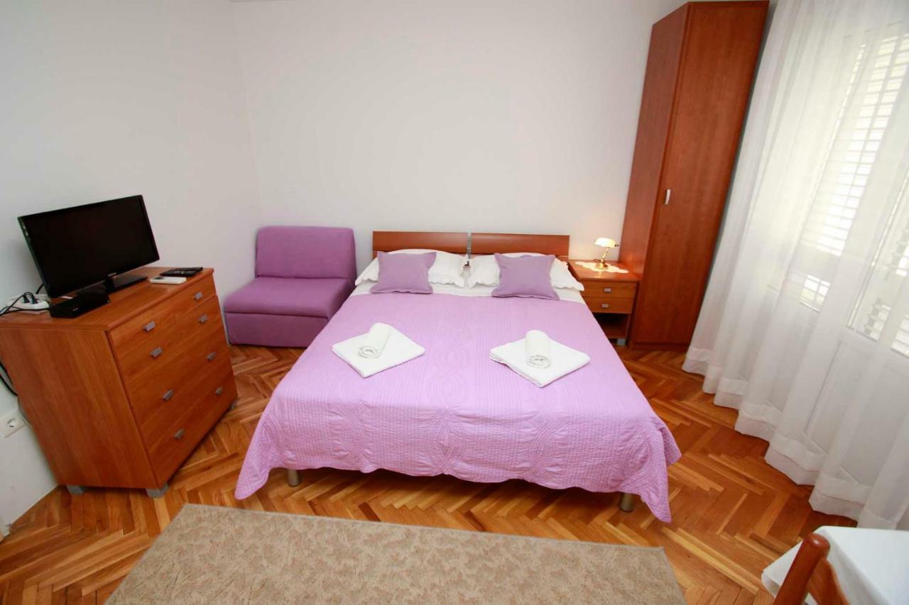 Grozdic Apartma Makarska